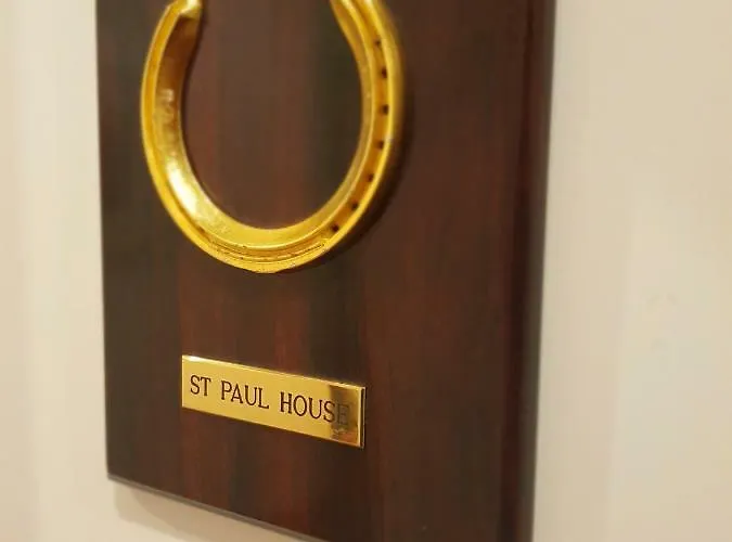 St Paul House Boutique & דירה רומא